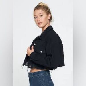 I & M black label distressed cropped washed black denim jacket size Medium